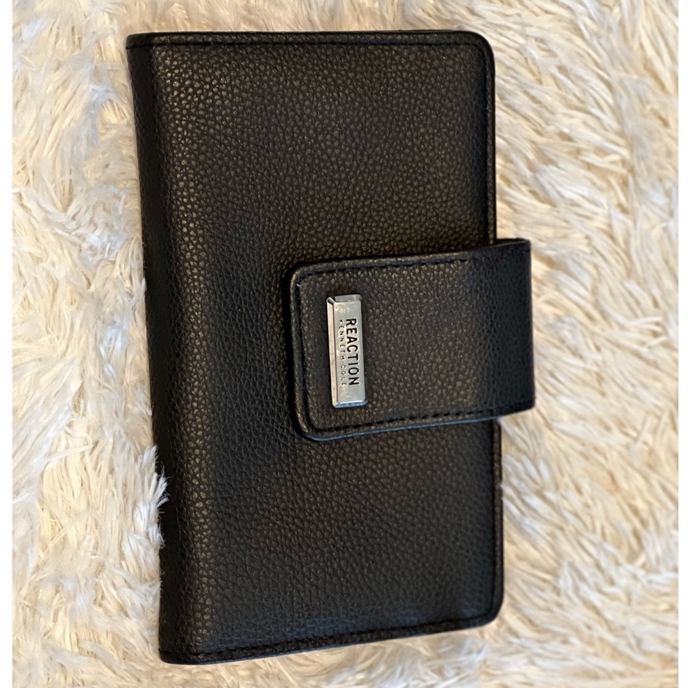 Kenneth Cole REACTION Wallet
